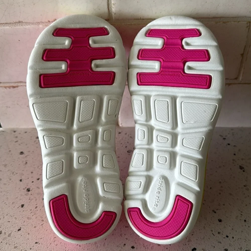 Stride Rite Made 2 Play Phibian Pink Rubber Girls' Water Shoes Outdoors Size 13